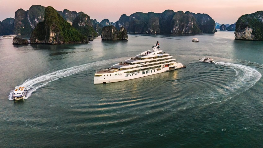 Grand Pioneers (Essence Grand) Cruise Halong Bay 